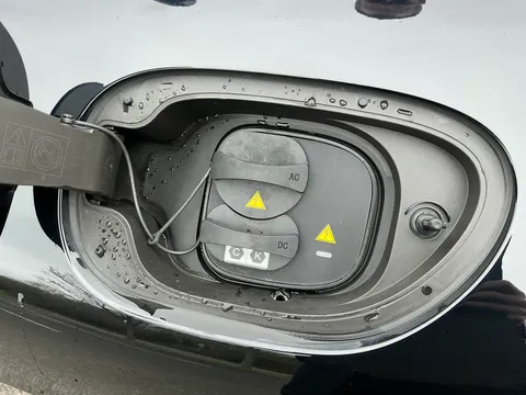 DC75XCY Mg Motor Uk Im5 217kW Standard Range 75kWh 5dr Auto Thumbnail #49