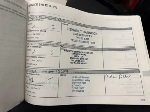 BT18NWM Renault Kadjar 1.2 TCE Signature S Nav 5dr EDC Thumbnail #17