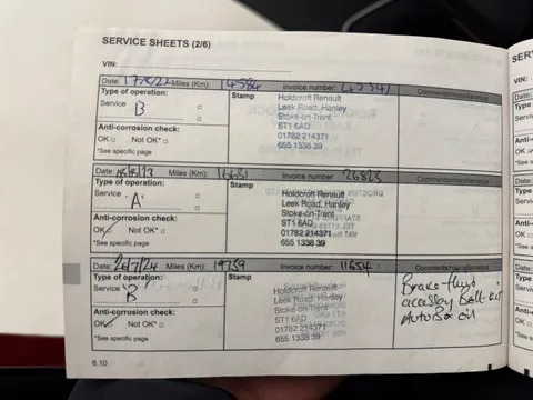 BT18NWM Renault Kadjar 1.2 TCE Signature S Nav 5dr EDC Thumbnail #18