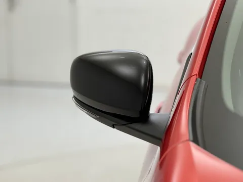 BT18NWM Renault Kadjar 1.2 TCE Signature S Nav 5dr EDC Thumbnail #32