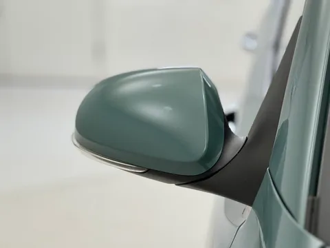 DY24YXU Hyundai i10 1.2 Premium 5dr Auto Thumbnail #29