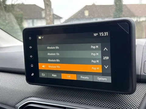 22 of 33 for Dacia Jogger 1.0 TCe Expression 5dr