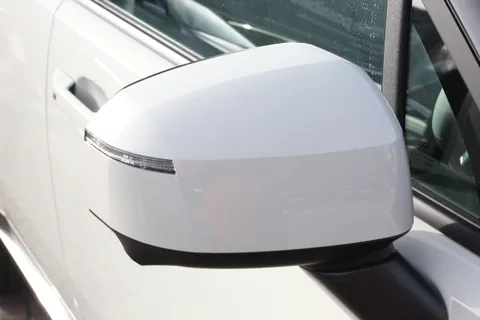 DV75BAO Hyundai Santa Fe 1.6 TGDi Plug-in Hybrid Ultimate 5dr 4WD Auto Thumbnail #5