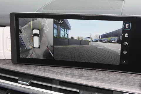 DV75BAO Hyundai Santa Fe 1.6 TGDi Plug-in Hybrid Ultimate 5dr 4WD Auto Thumbnail #33