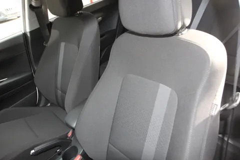 DX75XBL Hyundai i20 1.0T GDi Premium 5dr DCT Thumbnail #8