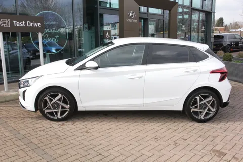 DX75XBL Hyundai i20 1.0T GDi Premium 5dr DCT Thumbnail #32