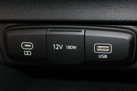 DX75XBL Hyundai i20 1.0T GDi Premium 5dr DCT Thumbnail #56