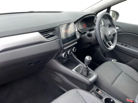 BK22HXV Renault Captur 1.0 TCE 90 Iconic 5dr Thumbnail #5