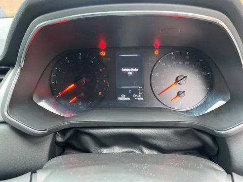 BK22HXV Renault Captur 1.0 TCE 90 Iconic 5dr Thumbnail #13