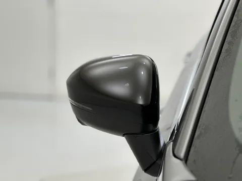 OE75NRK Nissan Qashqai 1.3 DiG-T MH Tekna 5dr Thumbnail #36