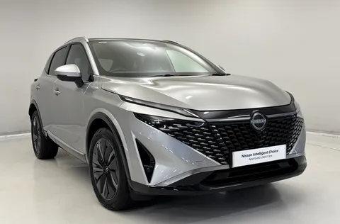 OW74WRV Nissan Qashqai 1.3 DiG-T MH Tekna 5dr Thumbnail #3