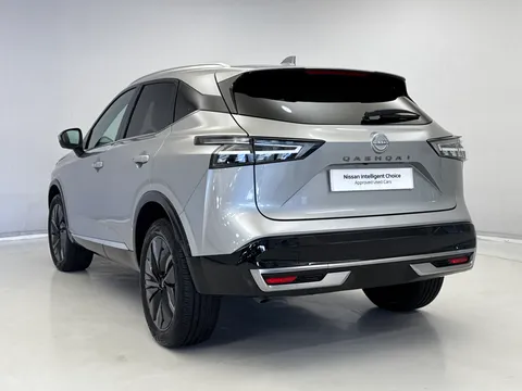 OW74WRV Nissan Qashqai 1.3 DiG-T MH Tekna 5dr Thumbnail #11