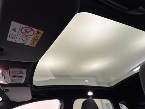 OW74WRV Nissan Qashqai 1.3 DiG-T MH Tekna 5dr Thumbnail #17