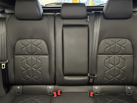 OW74WRV Nissan Qashqai 1.3 DiG-T MH Tekna 5dr Thumbnail #19