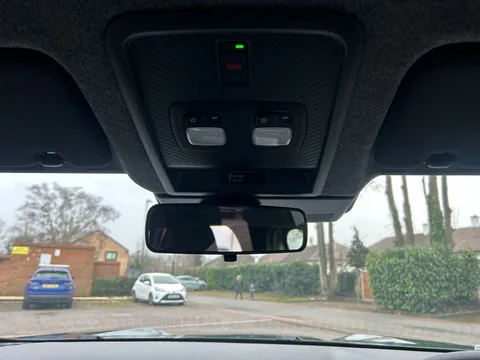 DL75UOE Dacia Duster 1.6 Hybrid 140 Journey 5dr Auto Thumbnail #16