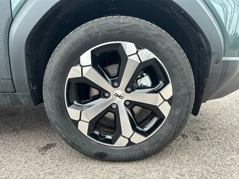 DL75UOE Dacia Duster 1.6 Hybrid 140 Journey 5dr Auto Thumbnail #22