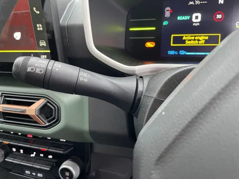 BF74MVA Dacia Spring 27kWh Extreme 65 48kW 5dr Auto Thumbnail #20