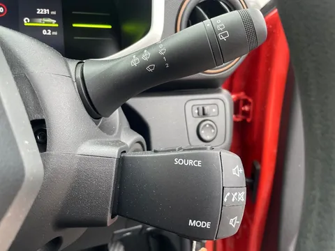 BF74MVA Dacia Spring 27kWh Extreme 65 48kW 5dr Auto Thumbnail #21