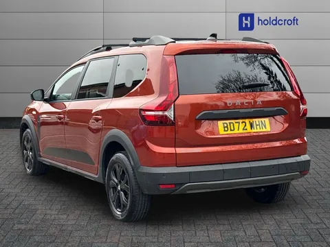 BD72WHN Dacia Jogger 1.0 TCe Extreme SE 5dr Thumbnail #4