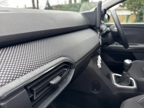 BD72WHN Dacia Jogger 1.0 TCe Extreme SE 5dr Thumbnail #15