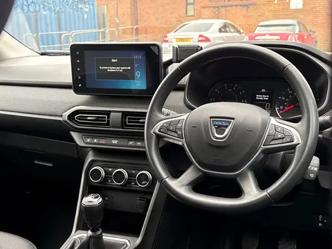 BD72WHN Dacia Jogger 1.0 TCe Extreme SE 5dr Thumbnail #24