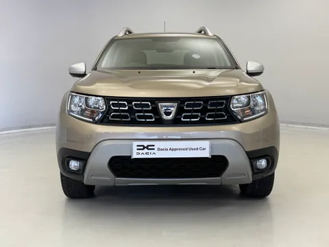 2 of 32 for Dacia Duster 1.6 SCe Comfort 5dr
