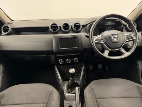 11 of 32 for Dacia Duster 1.6 SCe Comfort 5dr