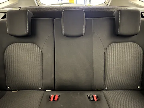 15 of 32 for Dacia Duster 1.6 SCe Comfort 5dr