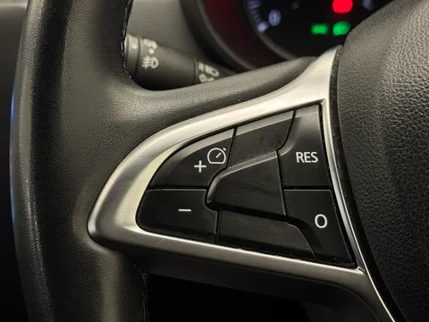 21 of 32 for Dacia Duster 1.6 SCe Comfort 5dr