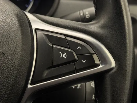 22 of 32 for Dacia Duster 1.6 SCe Comfort 5dr