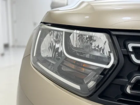 31 of 32 for Dacia Duster 1.6 SCe Comfort 5dr