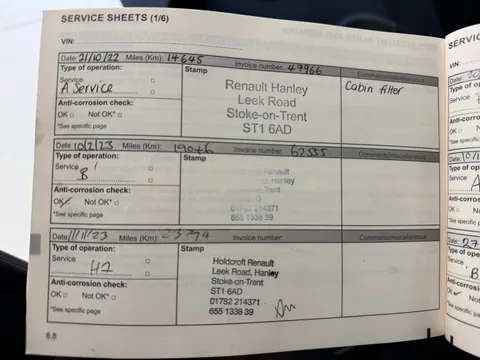 17 of 36 for Renault ARKANA 1.6 E-TECH Hybrid 145 R.S. Line 5dr Auto