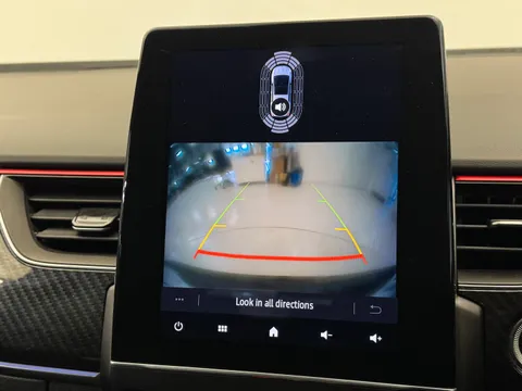 28 of 36 for Renault ARKANA 1.6 E-TECH Hybrid 145 R.S. Line 5dr Auto