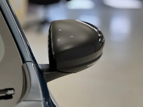 34 of 36 for Renault ARKANA 1.6 E-TECH Hybrid 145 R.S. Line 5dr Auto