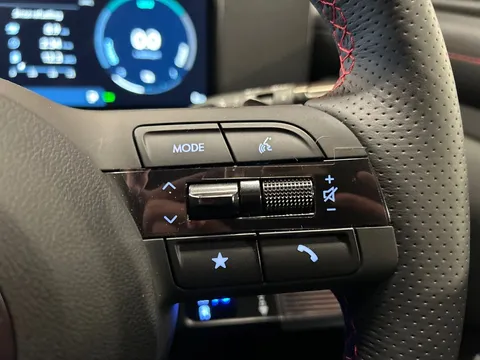 DV75ZGC Hyundai Tucson 1.6T Hybrid N Line S 5dr Auto Thumbnail #20