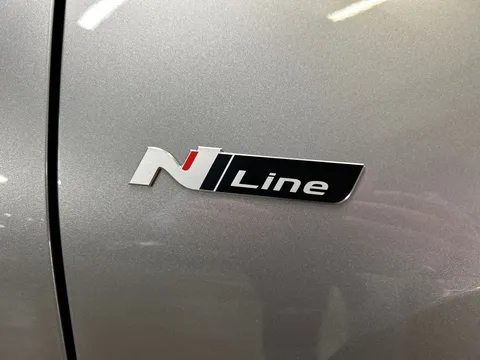 DV75ZGC Hyundai Tucson 1.6T Hybrid N Line S 5dr Auto Thumbnail #26