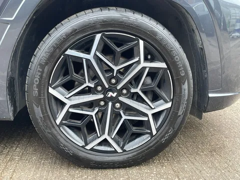 MJ22ZZT Hyundai Tucson 1.6 TGDi N Line 5dr 2WD Thumbnail #8