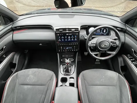 MJ22ZZT Hyundai Tucson 1.6 TGDi N Line 5dr 2WD Thumbnail #20