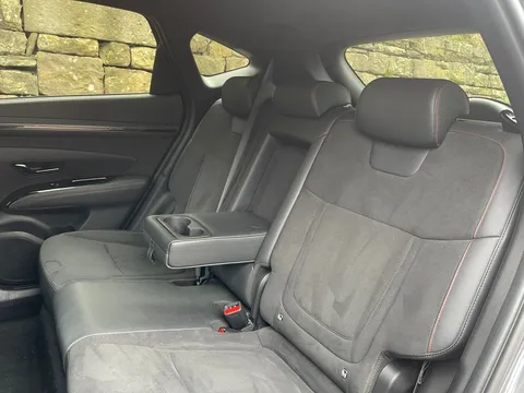 MJ22ZZT Hyundai Tucson 1.6 TGDi N Line 5dr 2WD Thumbnail #21