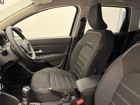 DL22GWJ Dacia Duster 1.3 TCe 130 Prestige 5dr Thumbnail #14