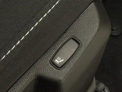 DL22GWJ Dacia Duster 1.3 TCe 130 Prestige 5dr Thumbnail #21