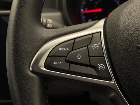 DL22GWJ Dacia Duster 1.3 TCe 130 Prestige 5dr Thumbnail #22