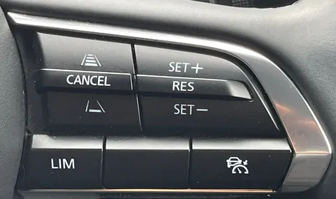 DX73GYK Mazda Mazda3 2.0 e-Skyactiv X MHEV [186] Exclusive-Line 4dr Thumbnail #15