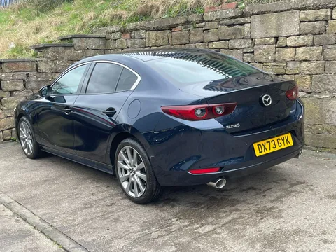 DX73GYK Mazda Mazda3 2.0 e-Skyactiv X MHEV [186] Exclusive-Line 4dr Thumbnail #4