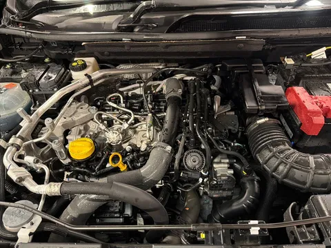 OX74FZW Nissan Qashqai 1.3 DiG-T MH Acenta Premium 5dr Thumbnail #10