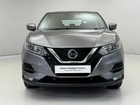 3 of 36 for Nissan Qashqai 1.3 DiG-T Acenta Premium 5dr