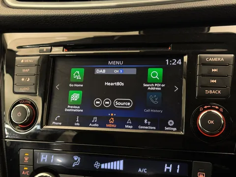 25 of 36 for Nissan Qashqai 1.3 DiG-T Acenta Premium 5dr