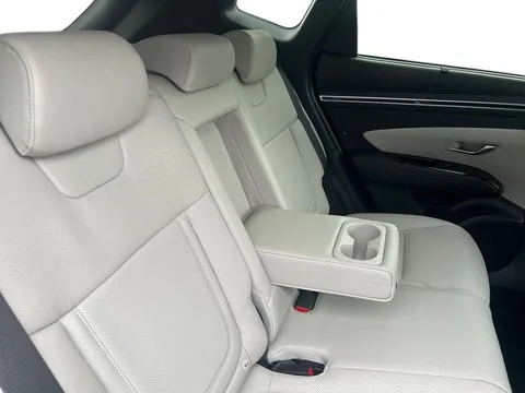 AP72DCF Hyundai Tucson 1.6 TGDi Ultimate 5dr 2WD Thumbnail #11