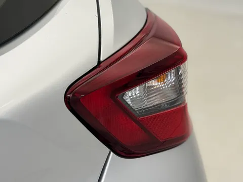 DU21EFZ Nissan Micra 1.0 IG-T 92 Acenta 5dr Thumbnail #32