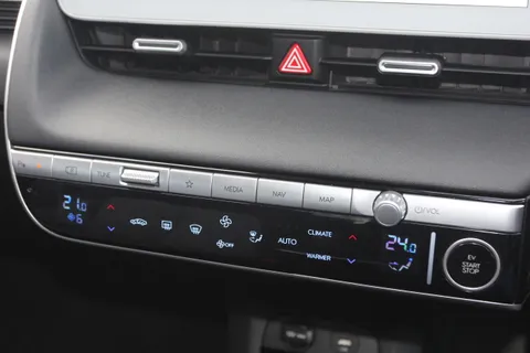 32 of 37 for Hyundai Ioniq 5 160kW Premium 73 kWh 5dr Auto